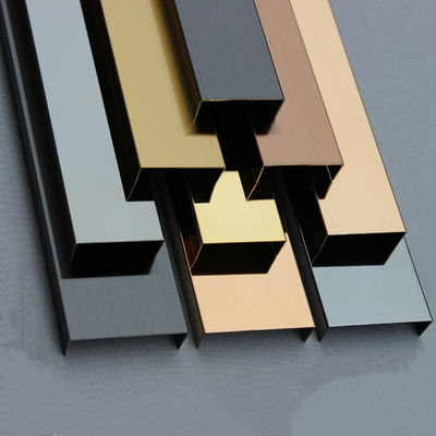Panneaux de jonction en aluminium d'or de tuile en métal d'équilibre de bord de tuile de salle de bains du profilé en u 15mm