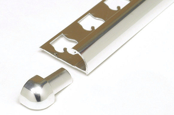 La tuile en aluminium ronde équilibrent des couleurs métalliques de haute de résistance à la corrosion d'escaliers colle extérieure de silicone