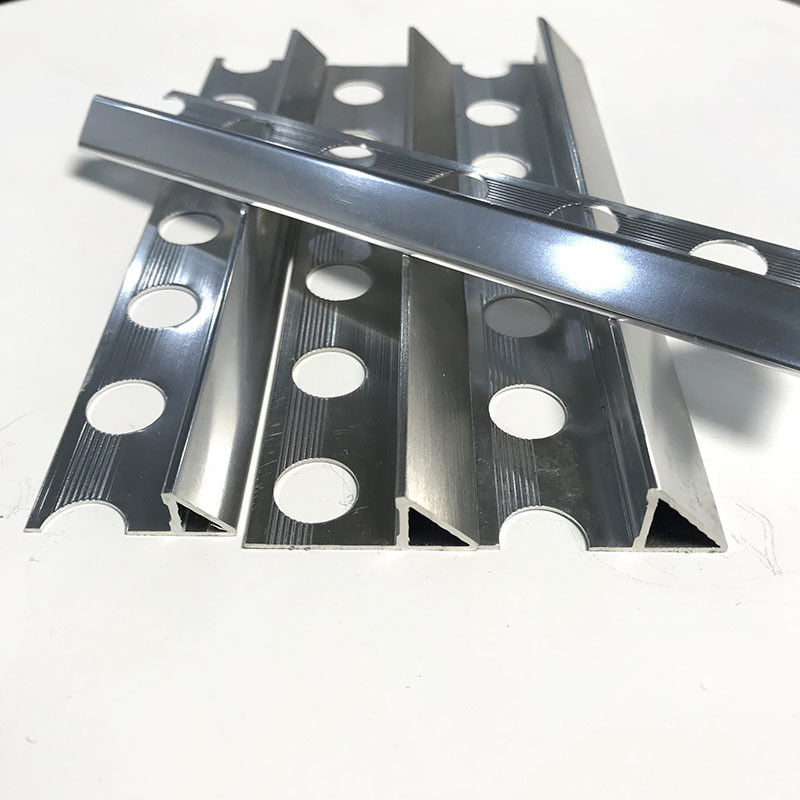 La tuile en aluminium de bord de place de tuile de triangle d'équilibre en aluminium de coin équilibrent l'équilibre de tuile de Chrome