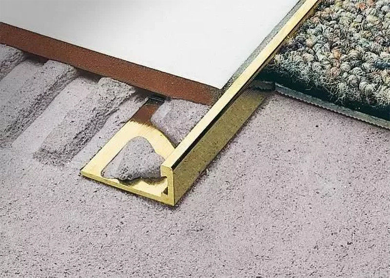 Bandes rebord en aluminium d'équilibre de tuile de coin de profil pour la cuisine