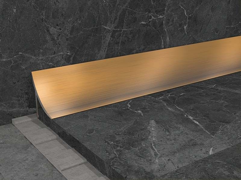 Bande de finition d'acier inoxydable de plancher de l'équilibre 0.6mm de tuile de frontière en &quot;y&quot; de bord