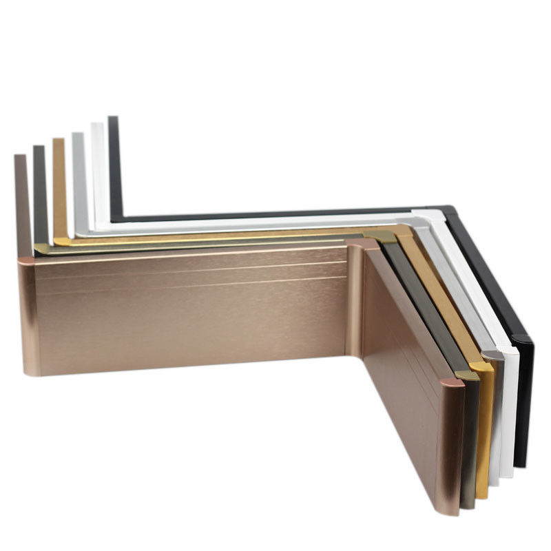 Conseil de bordage en aluminium incurvé