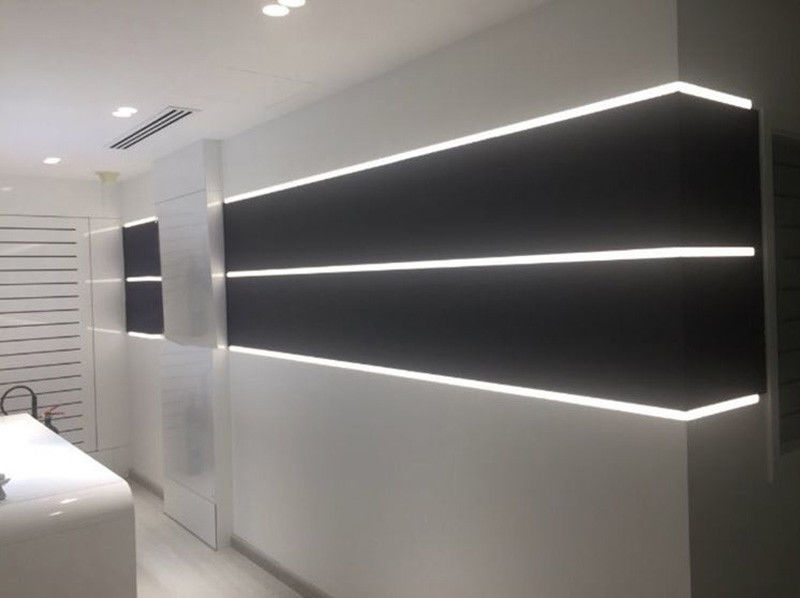 Profils en aluminium polis de 2m LED pour le Cabinet en verre de meubles