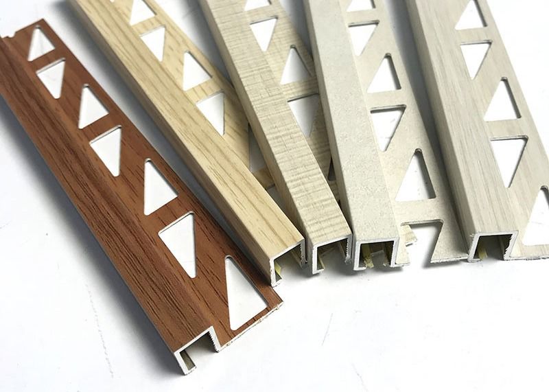 l'équilibre faisant le coin en aluminium de tuile d'équilibre en aluminium de tuile de 3.0m a anodisé