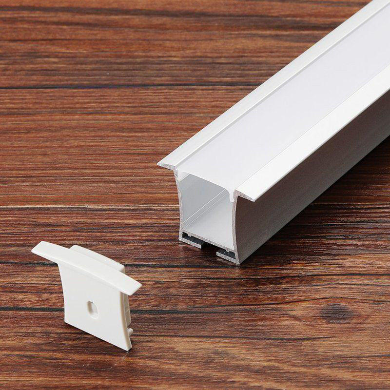 Le noir d'extrusion angle de 30 degrés forment les profils en aluminium de LED 1m