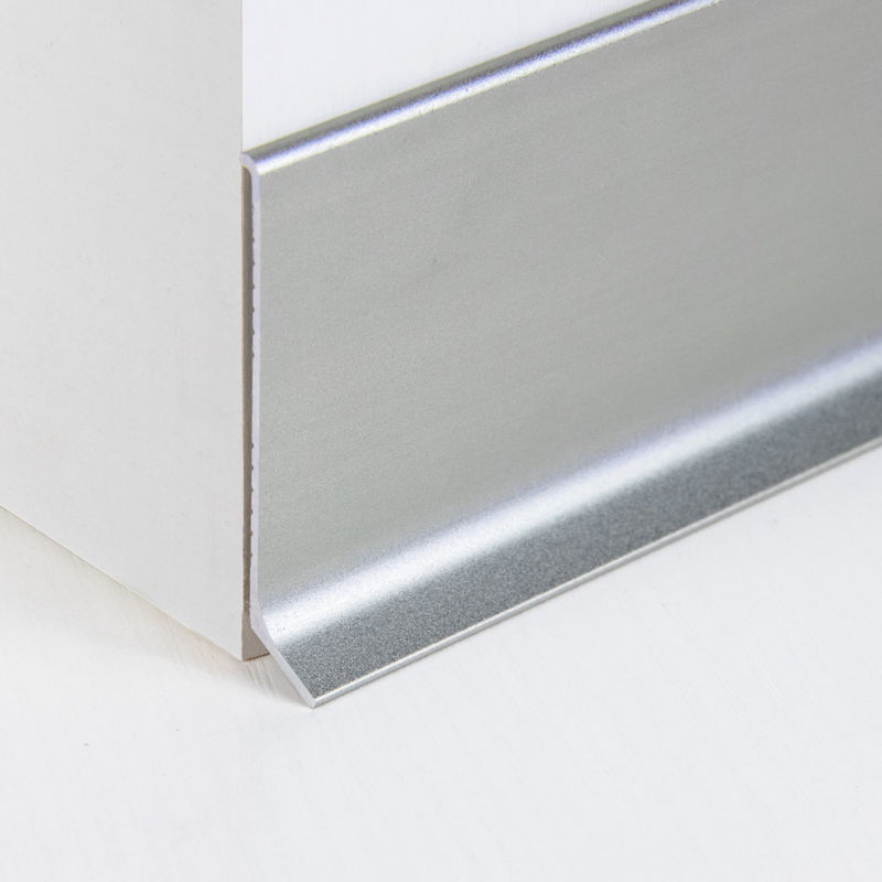 Conseil de bordage en aluminium argenté balayé 60mm pour la protection de bord de mur