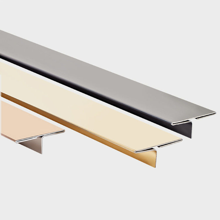 D'autres coins extérieurs de carreau de céramique d'accessoires de l'aperçu gratuit SS304 T de ventes directes d'accessoires pour l'équilibre de bords de mur de plancher